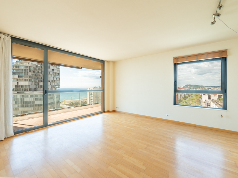Fabuloso piso con terraza y espectaculares vistas en Diagonal Mar — foto 8