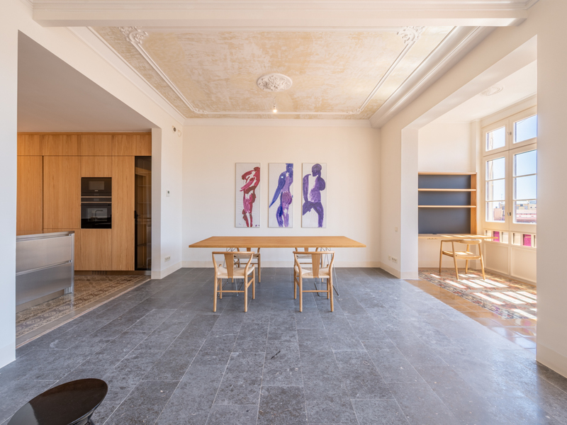 Excelente y amplio piso reformado a estrenar entre Eixample y El Born — foto 10