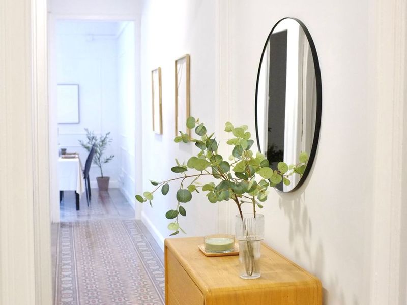 Estupendo y tranquilo piso con 3 habitaciones en finca regia del Eixample — foto 9