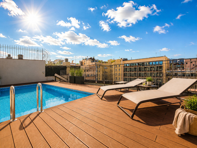 Excepcional piso en edificio de alto standing con terraza y piscina en Eixample — foto 3